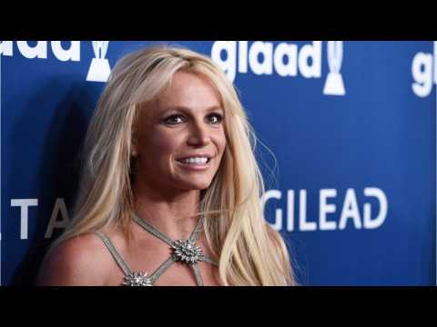 VIDEO : Britney Spears Now Out Of Mental Health Facility