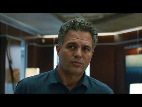 VIDEO : Mark Ruffalo Thanks Theater Workers