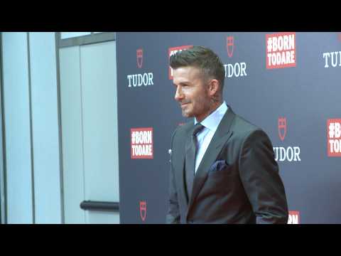 VIDEO : David Beckham regresa muy sonriente a Madrid