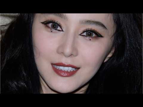 VIDEO : Chinese Film Star Fan Bingbing Reemerges After Tax Scandal
