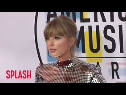 VIDEO : Taylor Swift's Me! Breaks YouTube Record
