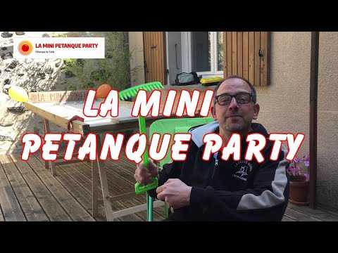 VIDEO : EXCLU  - La Mini Boule qui fait des Carreaux  tous les Coups  ! (Mini Ptanque Party)