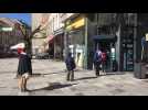 File d'attente devant la pharmacie, place Fernand Cocq à Ixelles (vidéo Germani)