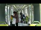 Coronavirus : voyage en tramway dans une ville sans vie