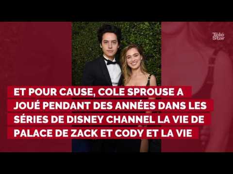 VIDEO : Friends : Cole Sprouse, le fils de Ross dans la srie, avait u...