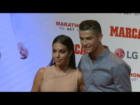 VIDEO : La visita fugaz de Cristiano Ronaldo y Georgina a Madrid