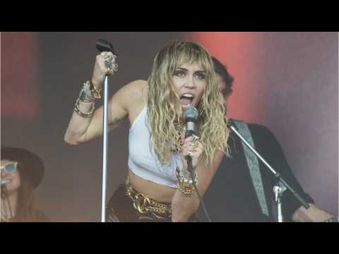 VIDEO : Miley Cyrus ls The Latest To Pull Out Of Woodstock 50