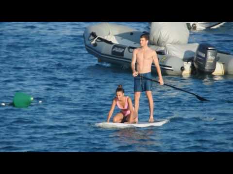 VIDEO : Miguel Bernardeau y Aitana Ocaa, amor en la tabla de paddle-surf