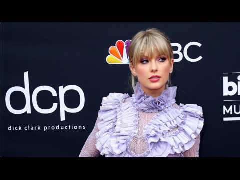 VIDEO : Taylor Swift Talks About Working On Film Adaptation Of 'Cats'
