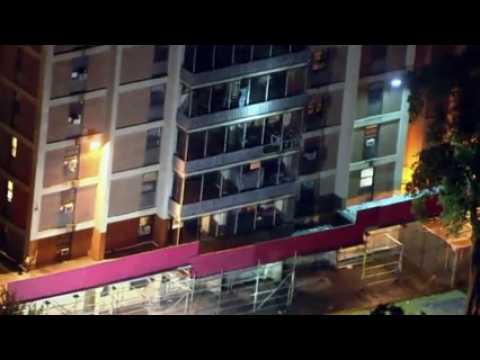 VIDEO : Philadelphie : pour fuir un incendie, il descend 19 tage  mains nues