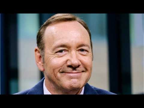VIDEO : Kevin Spacey Sued Over Alleged Groping Of A Busboy