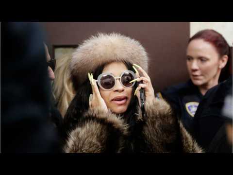 VIDEO : Cardi B Upset With Reporter For Ambushing Her On Streets Of New York