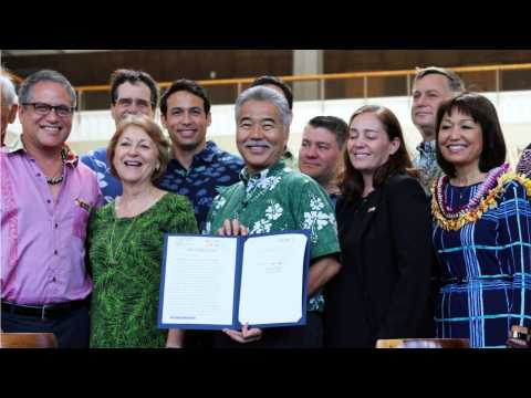 VIDEO : 3rd Gender Option Added To Hawaii's State IDs
