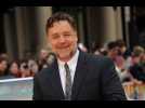 Russell Crowe: absent des Golden Globes, il fait passer un message urgent sur le réchauffement climatique