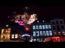 Mons. Le feu d'artifice a ému les nombreux fêtards et même les chiens. . Vidéo eric.ghislain@sudpresse.be yhv Ghislain