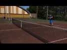Pratiquer le tennis, c'est possible, mais avec des précautions