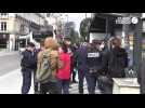 Rennes. Manifestation surréaliste place de la République pour le 1er jour de déconfinement
