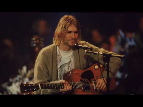 VIDEO : La guitare de Kurt Cobain vendue plus de 6 millions de dollars aux enchres