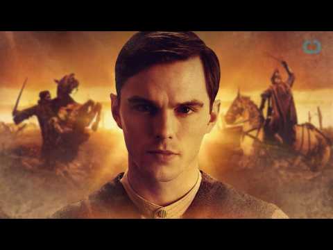 VIDEO : ?Tolkien? Is A Laughable Biopic Riddled With Great-Artist Clichs
