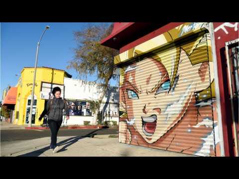 VIDEO : 'Dragon Ball' Fan Artist Gives Freeza The Shogun Look