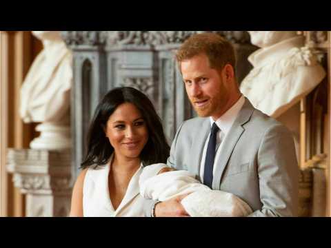 VIDEO : Prince Harry, Meghan Honor Mothers Everywhere