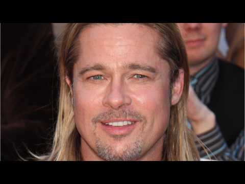 VIDEO : Brad Pitt Halts Jennifer Aniston Romance Rumors