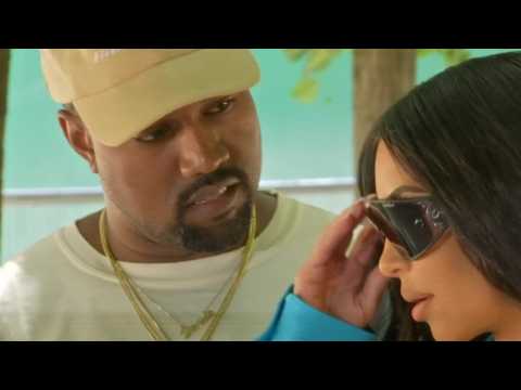 VIDEO : Kim Kardashian And Kanye West Welcome Baby Number 4