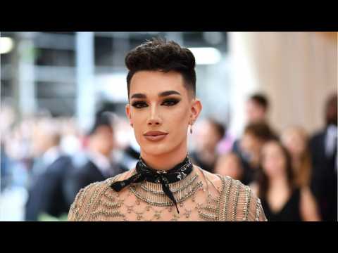 VIDEO : YouTuber James Charles Taking Heat