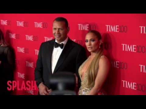 VIDEO : Jennifer Lopez Took Fianc Alex Rodriguez To Strip Club
