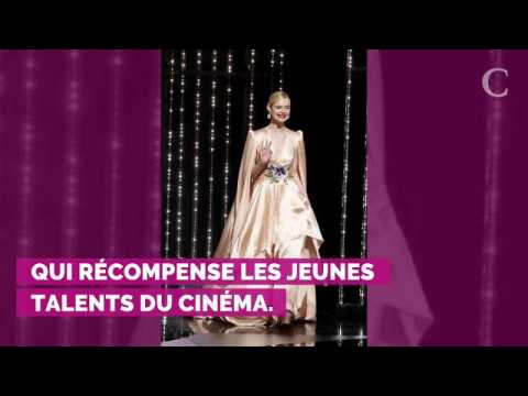 VIDEO : Cannes 2019 : Elle Fanning surmene ? L'actrice victime d'un malaise en pleine s...