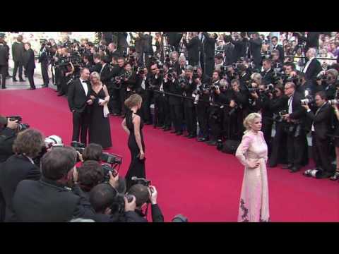 VIDEO : PHOTOS. Cannes 2019 : Catherine Deneuve, Antonio Banderas... revivez la monte des marches d