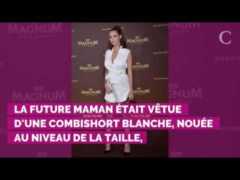 VIDEO : PHOTOS. Cannes 2019 : Nabilla affiche son baby bump au bras de Thomas Vergara