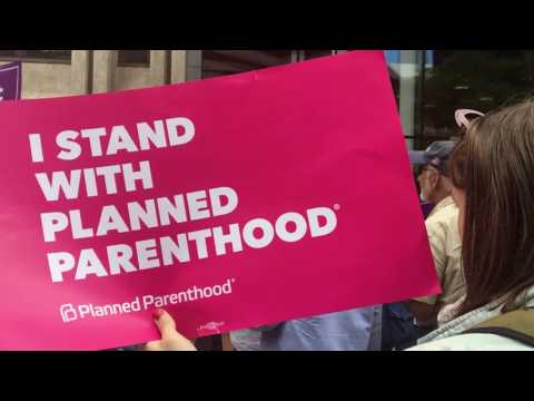 VIDEO : Leslie Jones Criticized Alabama Anti-Abortion Law On SNL