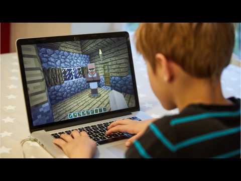 VIDEO : Is Minecraft The Best-Selling Game Of All Time?