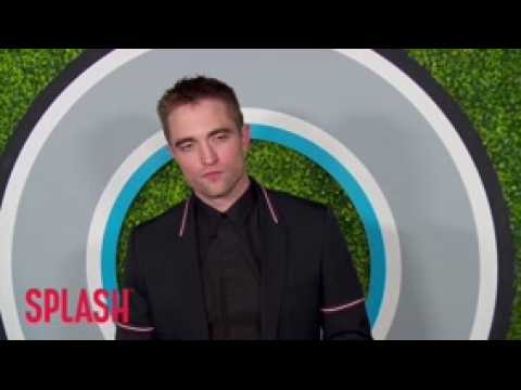 VIDEO : Robert Pattinson 'In Talks For Batman Role'
