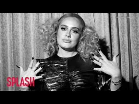 VIDEO : Adele celebrates birthday with defiant post