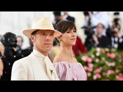 VIDEO : Benedict Cumberbatch''s Met Gala Outfit Gets A Lot Of Attention