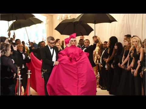 VIDEO : Lady Gaga?s Met Gala Dress Was 4 Looks In 1