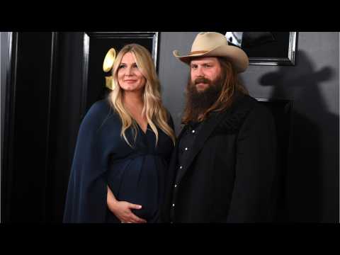 VIDEO : Chris Stapleton & Wife Morgane Welcome Fifth Child