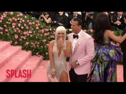 VIDEO : Alex Rodriguez Lost Six Pounds For Met Gala