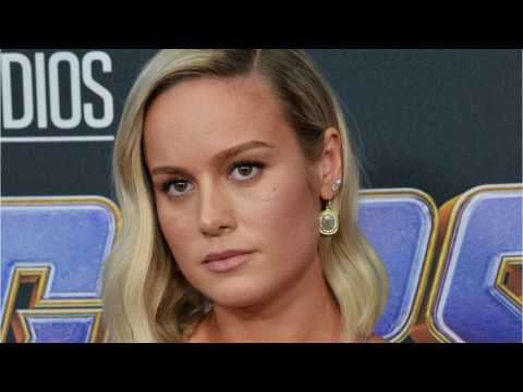 VIDEO : Brie Larson Covers Ariana Grande Song On Instagram, Amazes Fans