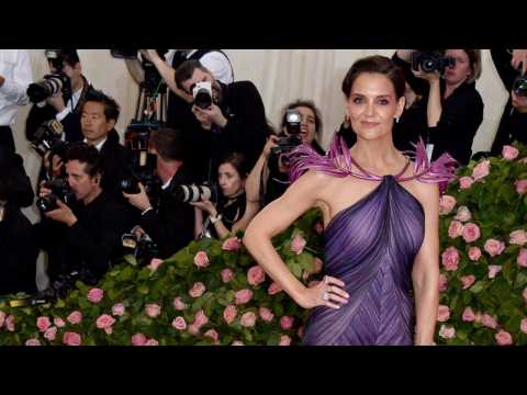 VIDEO : Jamie Foxx And Katie Holmes Go To Met Gala With Matching Outfits