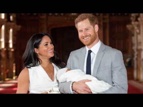 VIDEO : Prince Harry And Meghan Markle Have Named Their Son Archie
