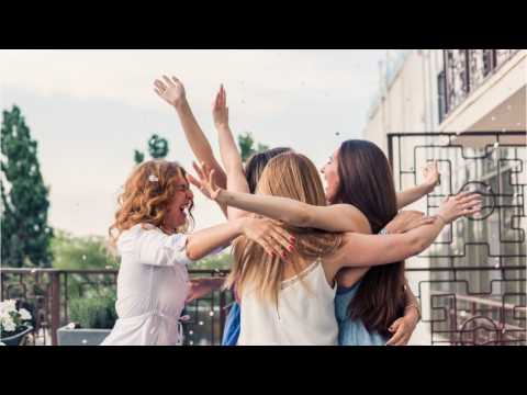 VIDEO : Fun and Frugal Bachelorette Party Destinations