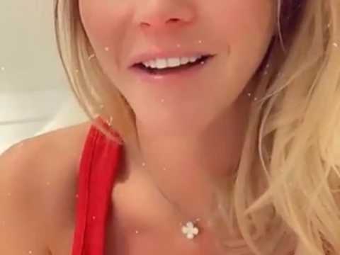 VIDEO : Enceinte, Jessica Thivenin fond en larmes sur Snapchat