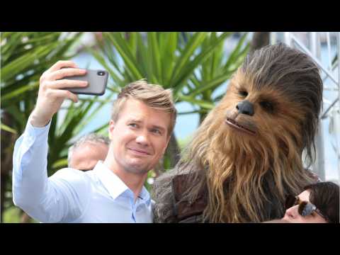 VIDEO : Actor Joonas Suotamo Writes A Tribute To His Mentor, Peter Mayhew