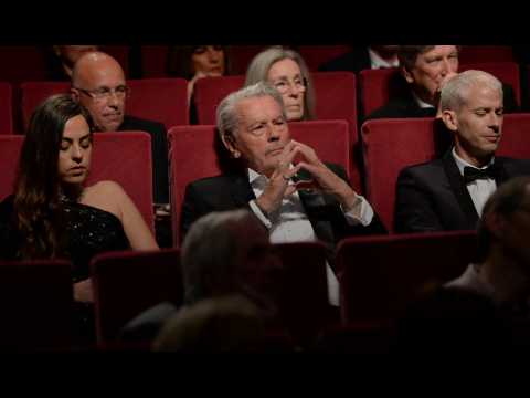 VIDEO : Alain Delon rend hommage  son ex-femme Nathalie