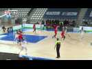 Le basket gagne, le volley perd