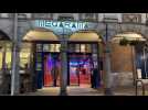 Arras : le cinéma Mégarama rallume symboliquement son enseigne, mais reste fermé