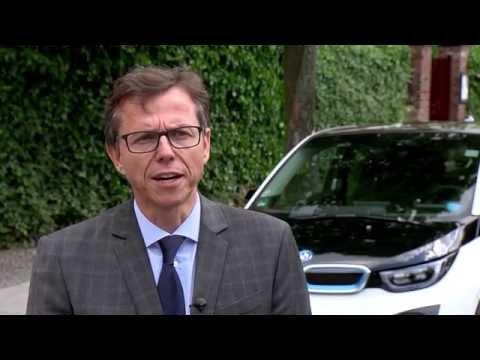 Interview with Dr. Bernhard Blättel, Vice President Mobility Services BMW Group | AutoMotoTV